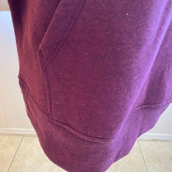 Danskin Maroon Pullover Pocket Sweatshirt SZ S NWT - Picture 3 of 10